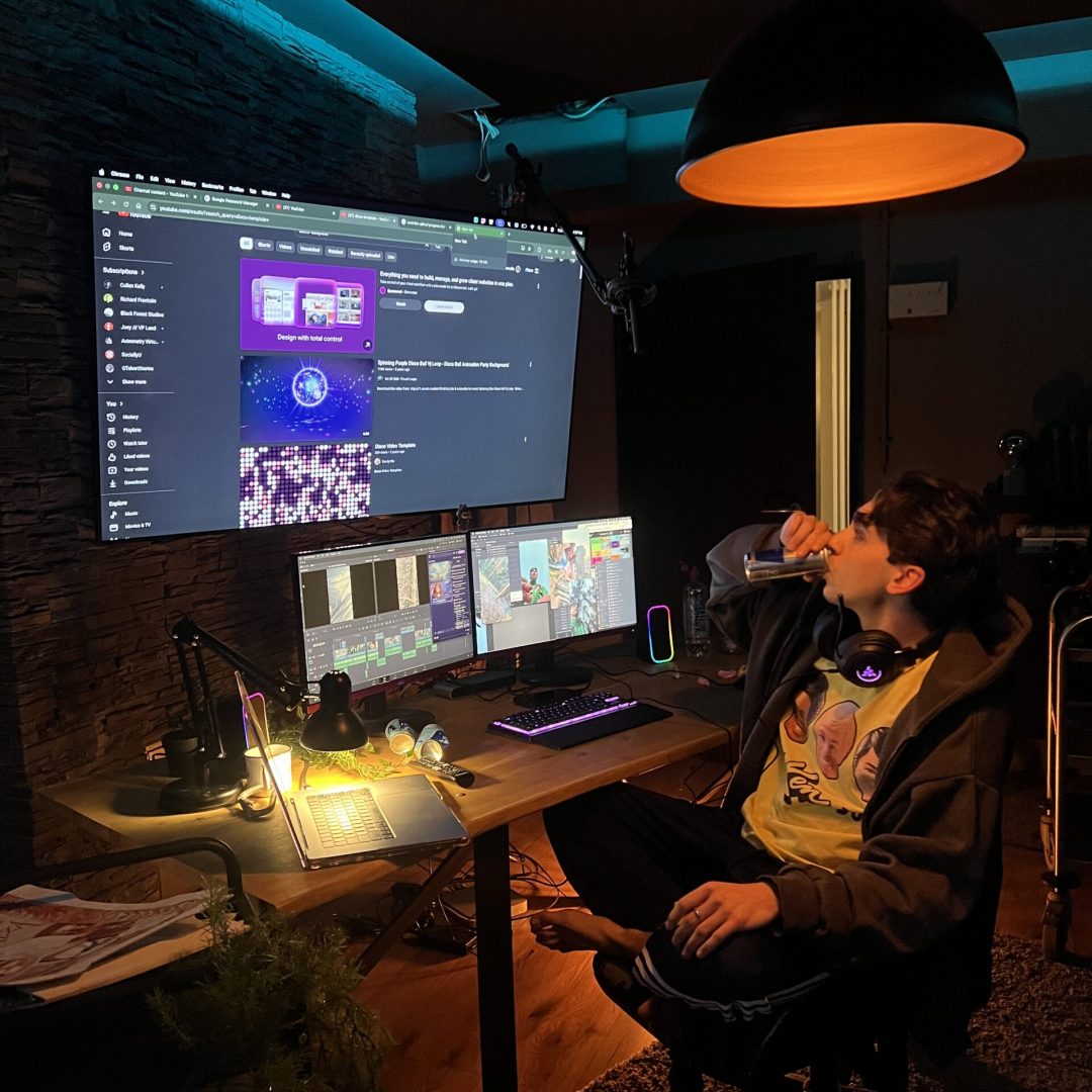 Film Set in our podcast studio for a microdraa woth lots of monitors for a scene